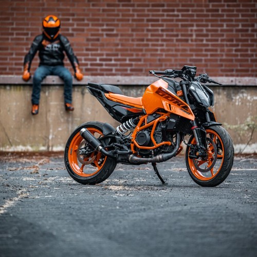 Совершенно новый KTM 390 DUKE 2024 появится в дилерских центрах КТМ в преддверии весны 